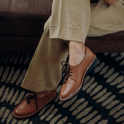 Women's Lace-Up Shoe